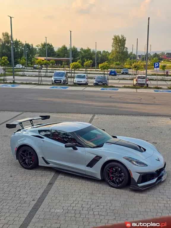 Corvette 6.2 C7 Z06 6.2 V8 AT8 2LZ Cer 09/2018-photo-1