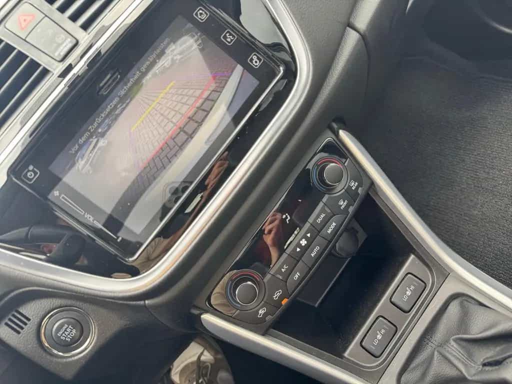 Suzuki (SX4) S-Cross S-Cross 1.4 Comfort+ 4WD RÜCKFAHRKAMERA+NAVI+AHK 10/2021-photo-14