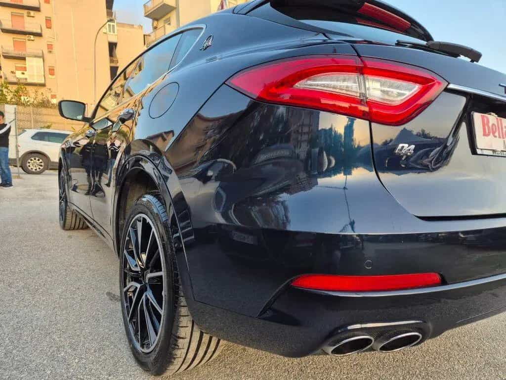 Maserati Levante 3.0 D 250CV IVA INCLUSA 03/2019-photo-7