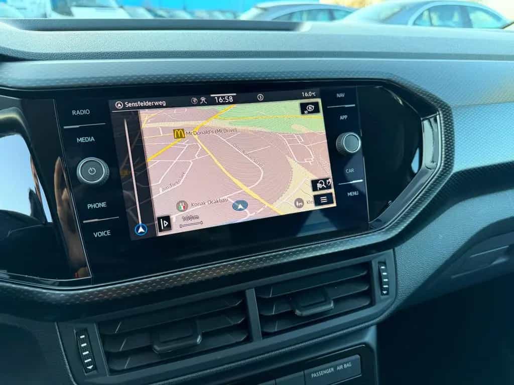 Volkswagen T-Cross Life 09/2021-photo-10