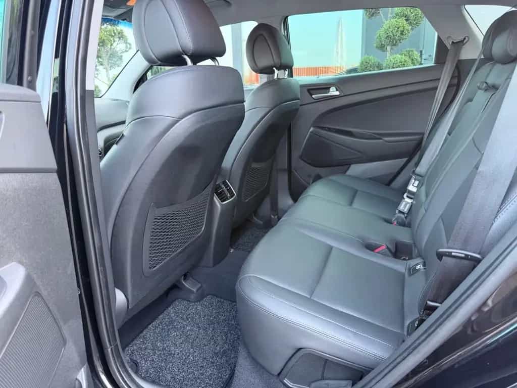 Hyundai Tucson Premium 1.6 4WD /NAVI/LED/CAM/GARANTIE/ 03/2018-photo-13