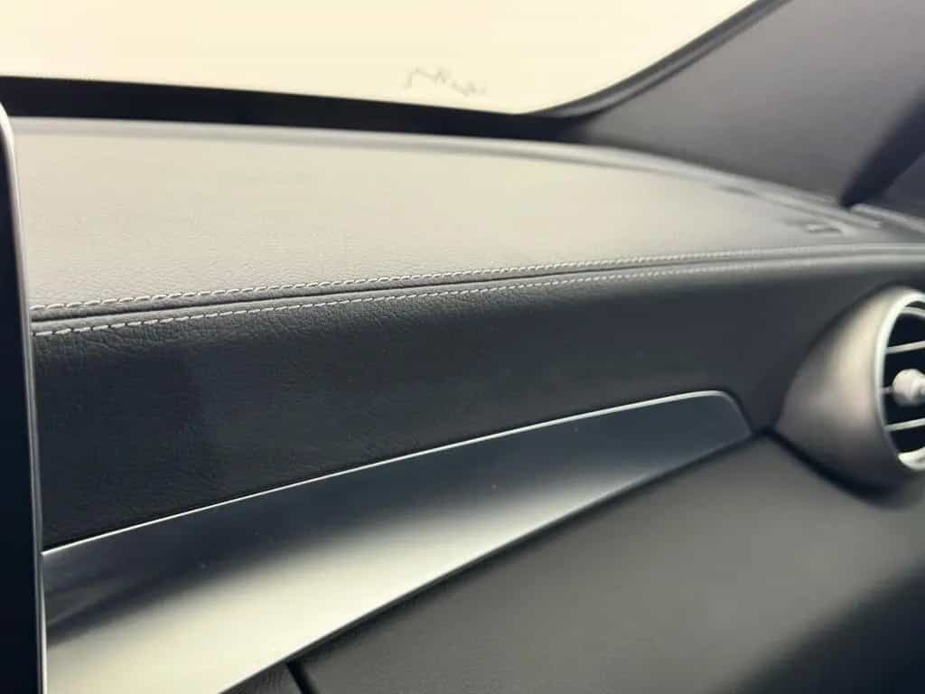 Mercedes-Benz C 200 AMG Line *VOLL*HEAD*LUFT*PANO*LEDER* 11/2015-photo-19