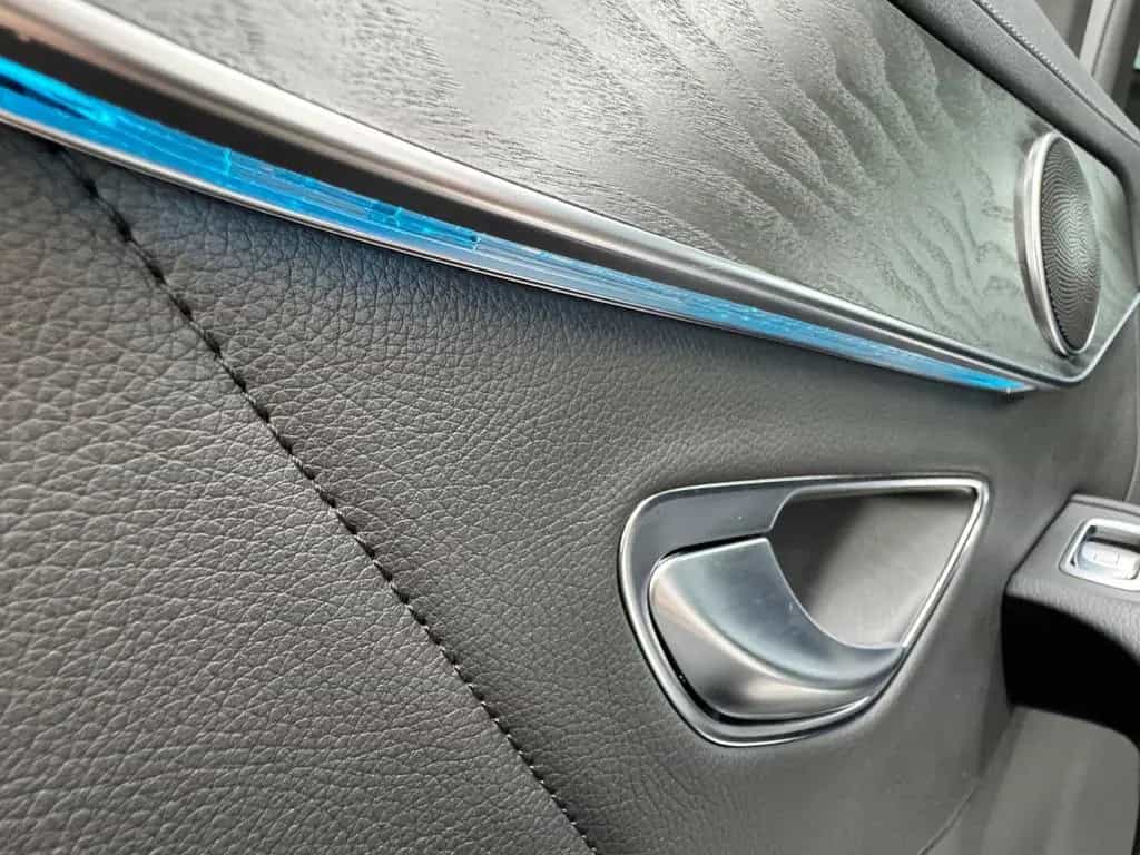 Mercedes-Benz C 200 AMG Line *VOLL*HEAD*LUFT*PANO*LEDER* 11/2015-photo-20