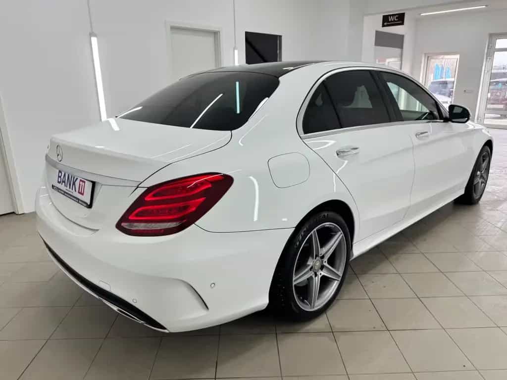 Mercedes-Benz C 200 AMG Line *VOLL*HEAD*LUFT*PANO*LEDER* 11/2015-photo-5