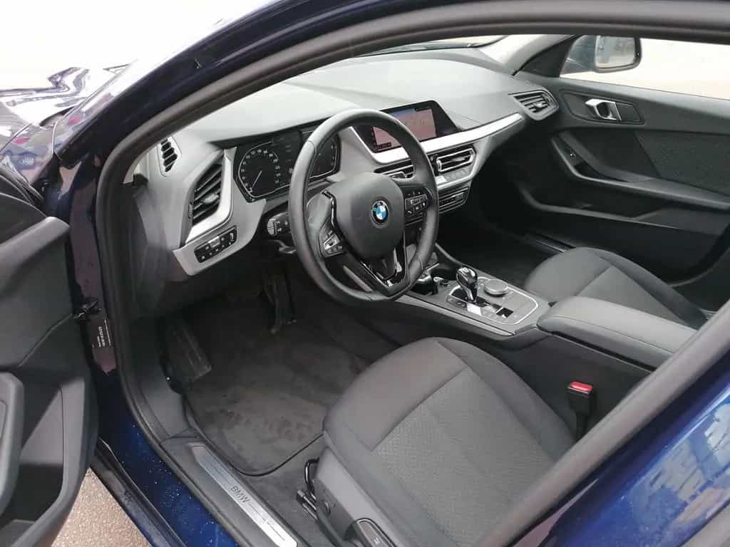 BMW 1 Series 118 i Advantage Navi SHZ PDC LED Klimaautomatik 12/2019-photo-5