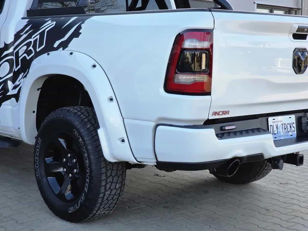 Dodge RAM 1500 5.7 4x4 Laramie Memory AHK Kamera LED 02/2022-photo-11