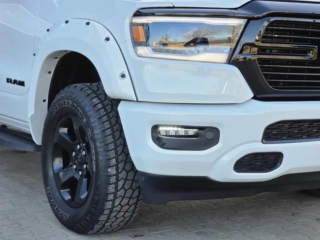 Dodge RAM 1500 5.7 4x4 Laramie Memory AHK Kamera LED 02/2022-photo-2