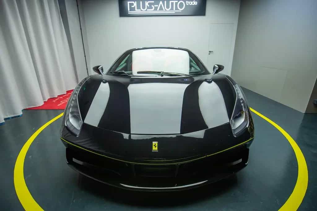 Ferrari 488 Spider LIFT, Carbon, Warranty, Well Mantaine 02/2018-photo-1