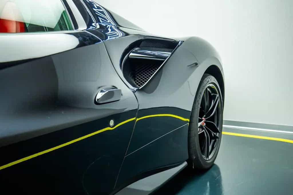 Ferrari 488 Spider LIFT, Carbon, Warranty, Well Mantaine 02/2018-photo-26