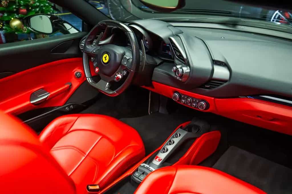 Ferrari 488 Spider LIFT, Carbon, Warranty, Well Mantaine 02/2018-photo-28