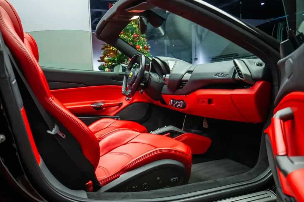 Ferrari 488 Spider LIFT, Carbon, Warranty, Well Mantaine 02/2018-photo-31