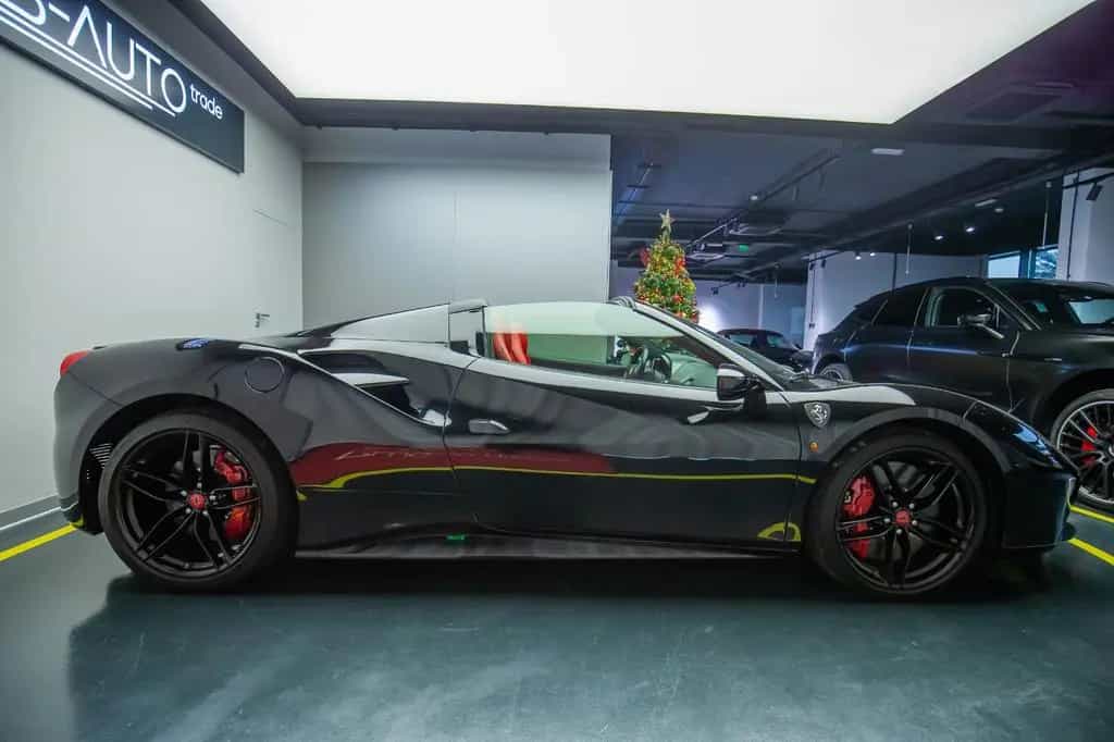 Ferrari 488 Spider LIFT, Carbon, Warranty, Well Mantaine 02/2018-photo-5