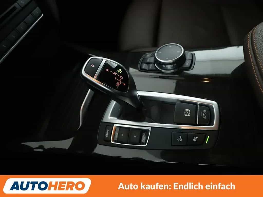 BMW xDrive 30d Aut.*NAVI*BiXENON*CAM*SHZ*TEMPO*ALU* 03/2015-photo-23
