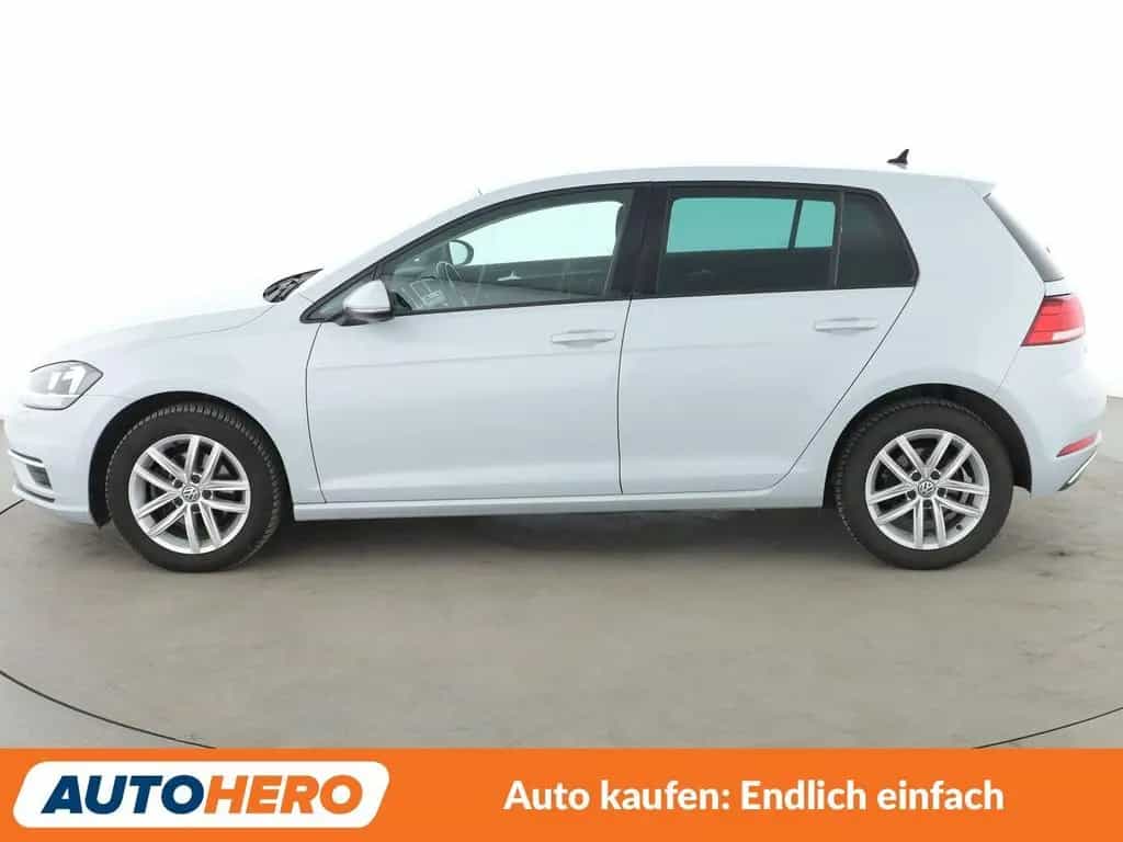 Volkswagen Golf VII 1.5 TSI ACT Comfortline BM*PDC*SHZ*ALU* 04/2018-photo-2