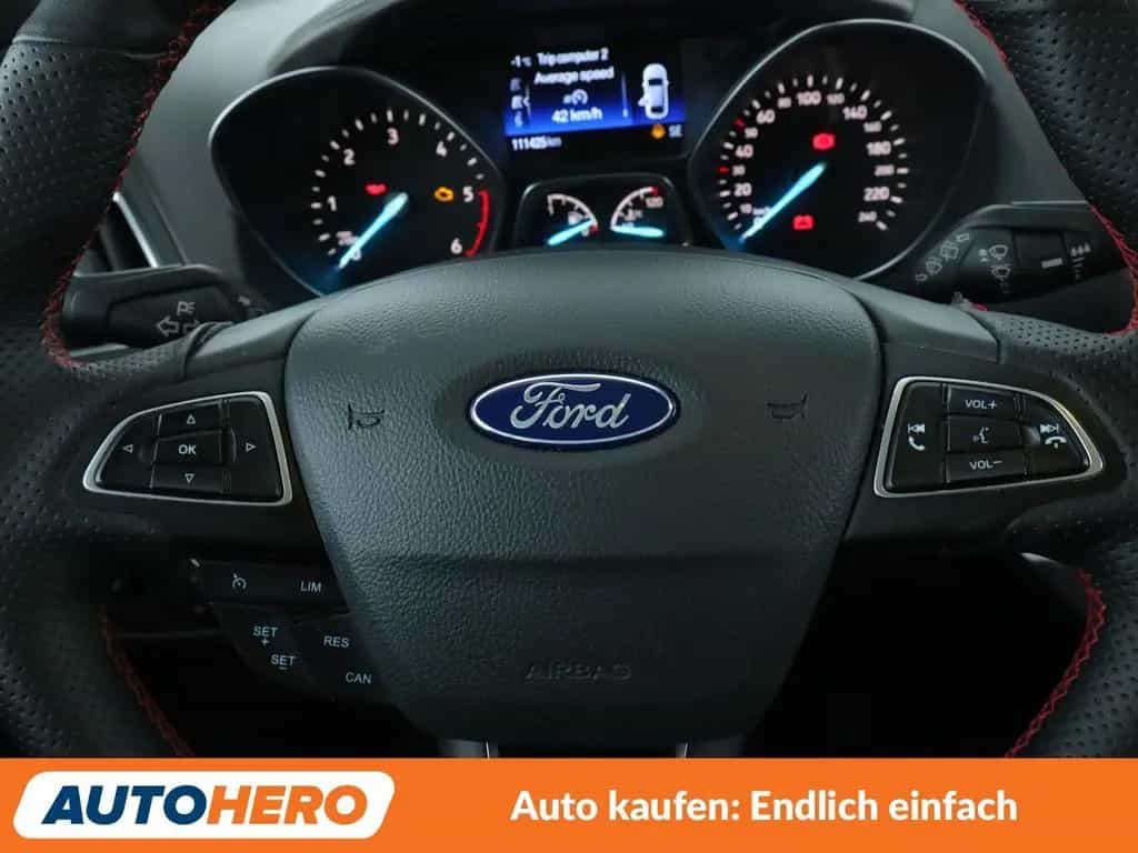 Ford Kuga 2.0 TDCi Vignale *TEMPO*LIM*PDC*CAM*SHZ* 08/2017-photo-16