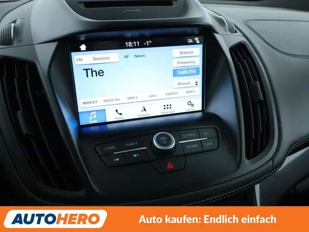 Ford Kuga 2.0 TDCi Vignale *TEMPO*LIM*PDC*CAM*SHZ* 08/2017-photo-19