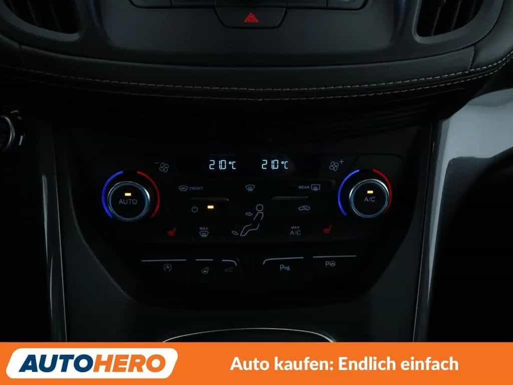 Ford Kuga 2.0 TDCi Vignale *TEMPO*LIM*PDC*CAM*SHZ* 08/2017-photo-21