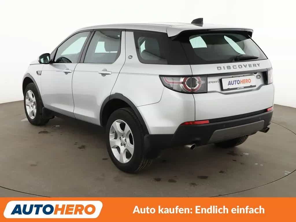 Land Rover Discovery Sport D150 SE FWD*NAVI*TEMPO*CAM*PDC* 09/2018-photo-3