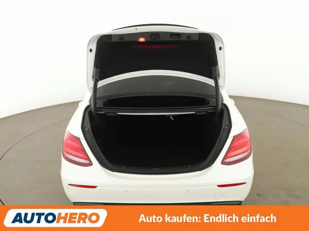 Mercedes-Benz E-Class 200 Avantgarde Aut.*LED*NAVI*TEMPO*PDC*KLIMA* 05/2017-photo-16