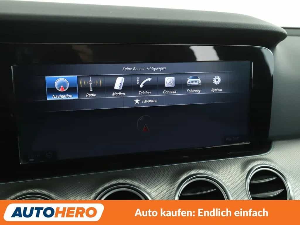 Mercedes-Benz E-Class 200 Avantgarde Aut.*LED*NAVI*TEMPO*PDC*KLIMA* 05/2017-photo-21
