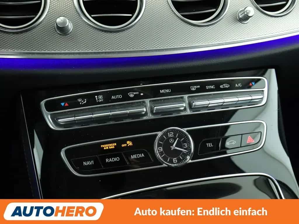 Mercedes-Benz E-Class 200 Avantgarde Aut.*LED*NAVI*TEMPO*PDC*KLIMA* 05/2017-photo-22