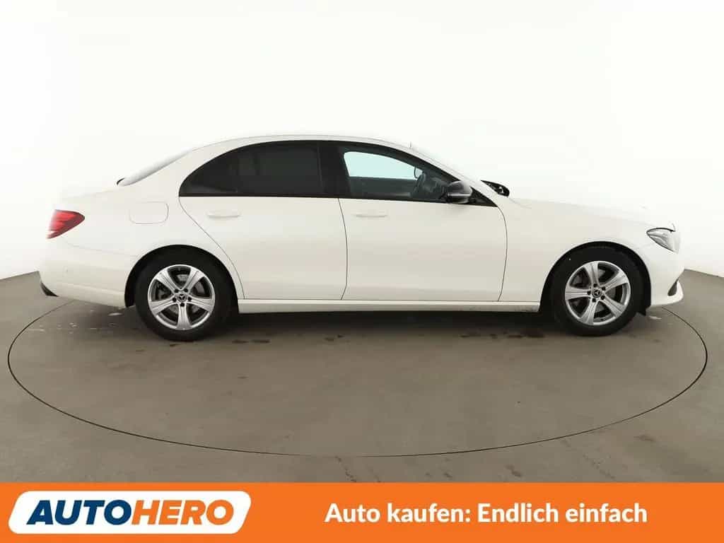 Mercedes-Benz E-Class 200 Avantgarde Aut.*LED*NAVI*TEMPO*PDC*KLIMA* 05/2017-photo-6