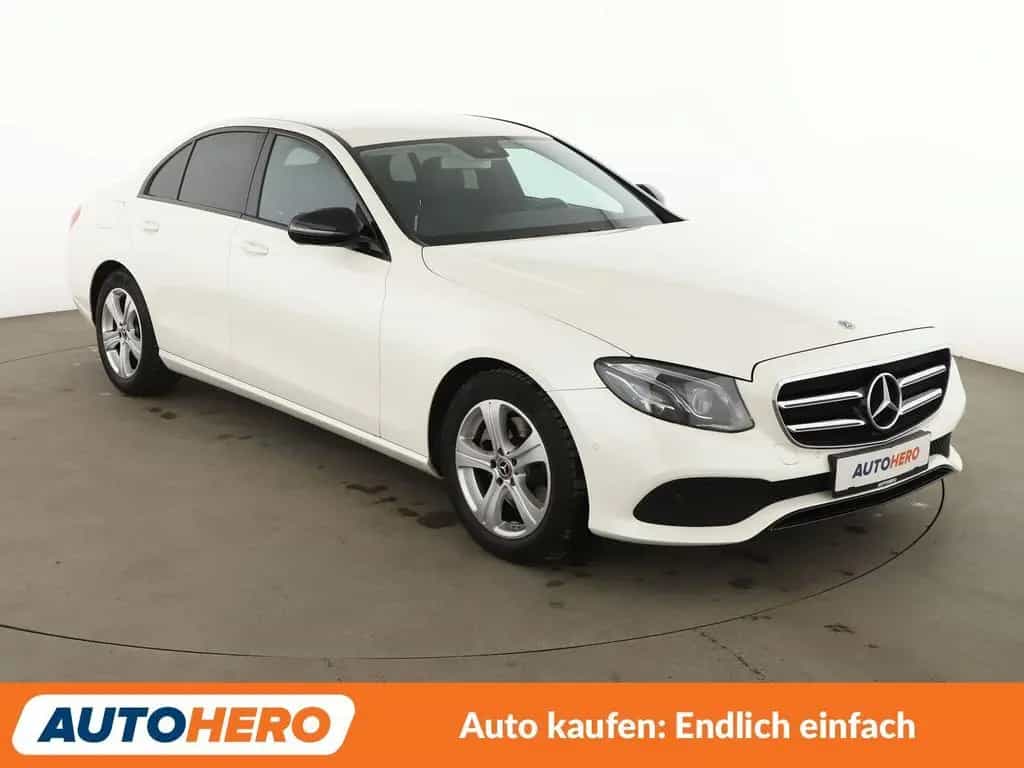 Mercedes-Benz E-Class 200 Avantgarde Aut.*LED*NAVI*TEMPO*PDC*KLIMA* 05/2017-photo-7