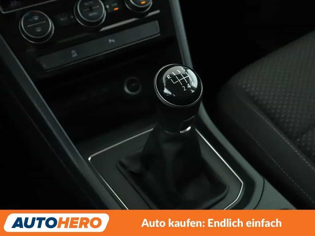 Volkswagen Touran 1.5 TSI ACT Comfortline BMT *NAVI*ACC*PDC 05/2019-photo-23