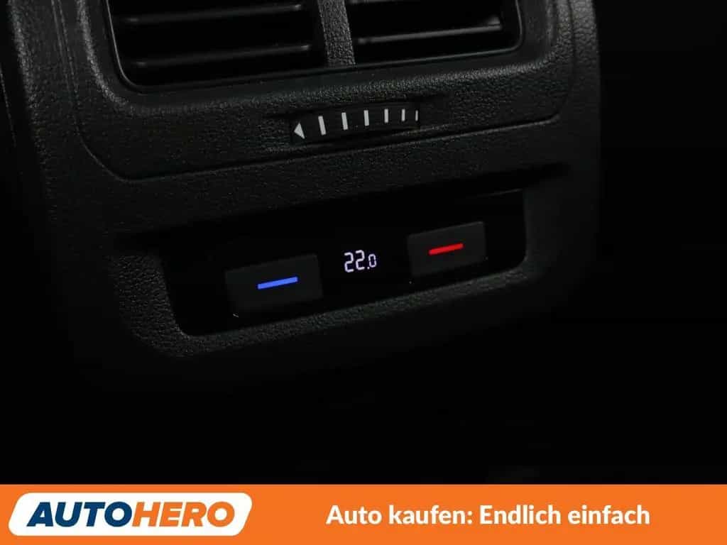 Volkswagen Touran 1.5 TSI ACT Comfortline BMT *NAVI*ACC*PDC 05/2019-photo-25