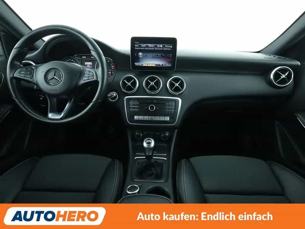 Mercedes-Benz A-Class A 180 BlueEfficiency Style*NAVI*TEMPO* 11/2017-photo-11