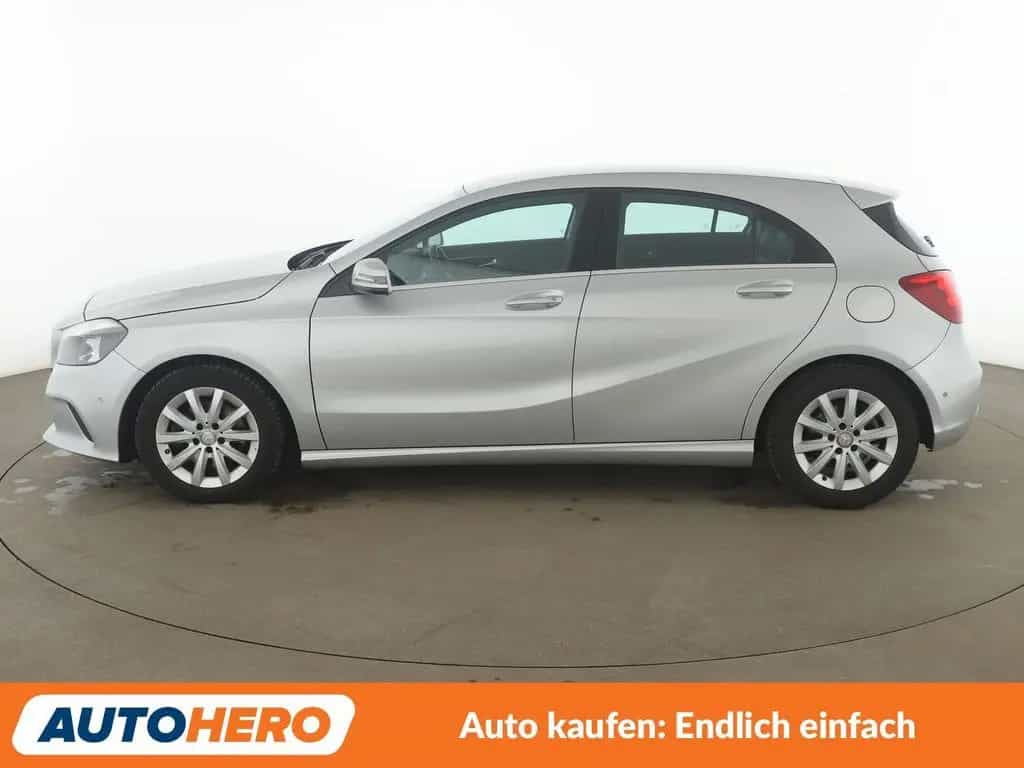 Mercedes-Benz A-Class A 180 BlueEfficiency Style*NAVI*TEMPO* 11/2017-photo-2