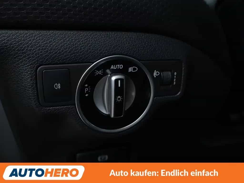 Mercedes-Benz A-Class A 180 BlueEfficiency Style*NAVI*TEMPO* 11/2017-photo-27