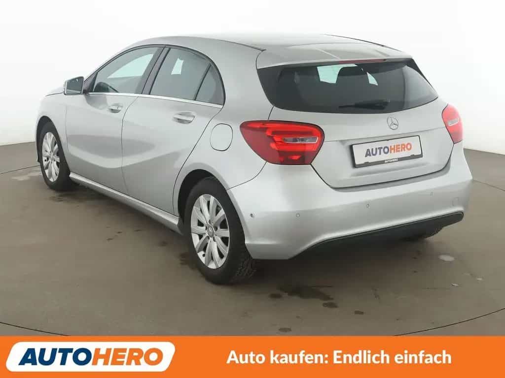 Mercedes-Benz A-Class A 180 BlueEfficiency Style*NAVI*TEMPO* 11/2017-photo-3