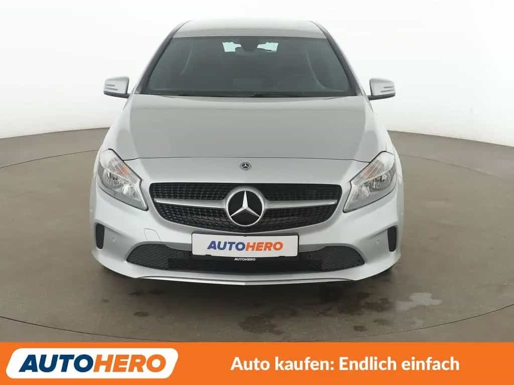 Mercedes-Benz A-Class A 180 BlueEfficiency Style*NAVI*TEMPO* 11/2017-photo-8