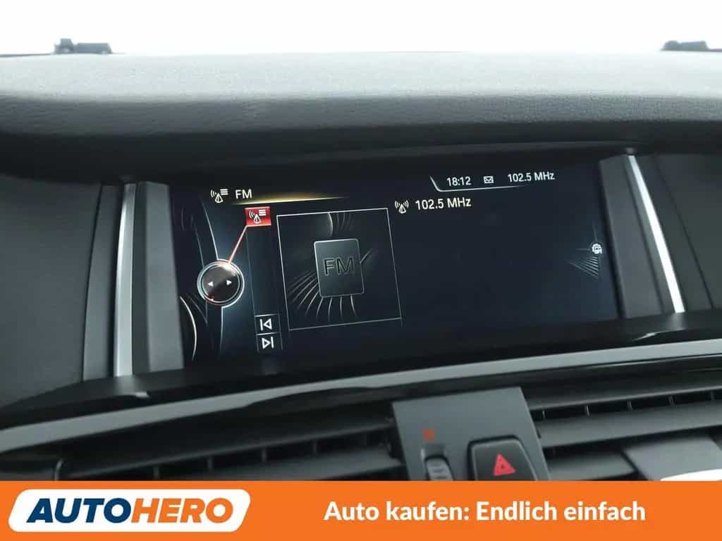 BMW xDrive 20d Aut.*NAVI*BiXENON*CAM*SHZ*TEMPO*ALU* 03/2015-photo-20