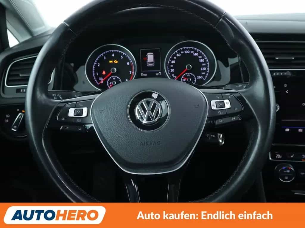 Volkswagen Golf VII 1.4 TSI Highline BM*NAVI*LED*ACC* 02/2018-photo-18
