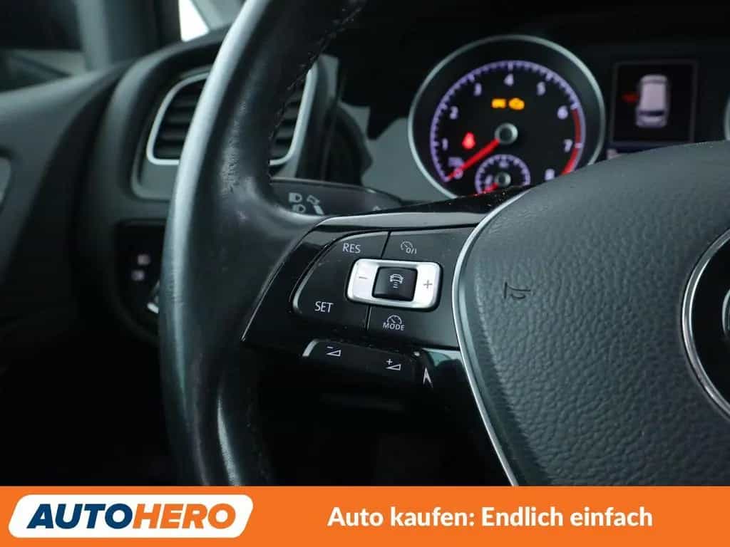 Volkswagen Golf VII 1.4 TSI Highline BM*NAVI*LED*ACC* 02/2018-photo-26