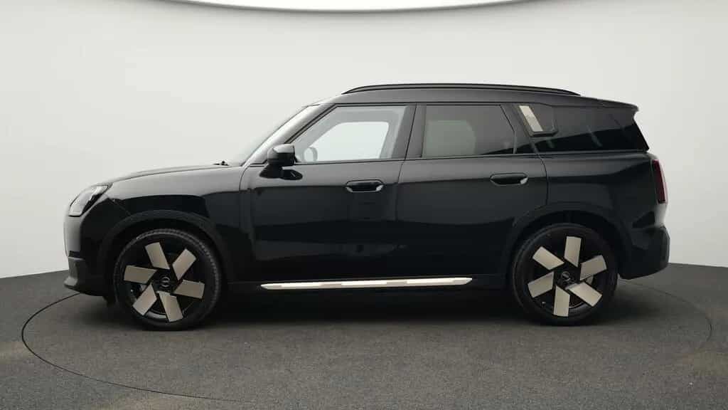 MINI Countryman C (Cooper) Countryman C 03/2025-photo-3