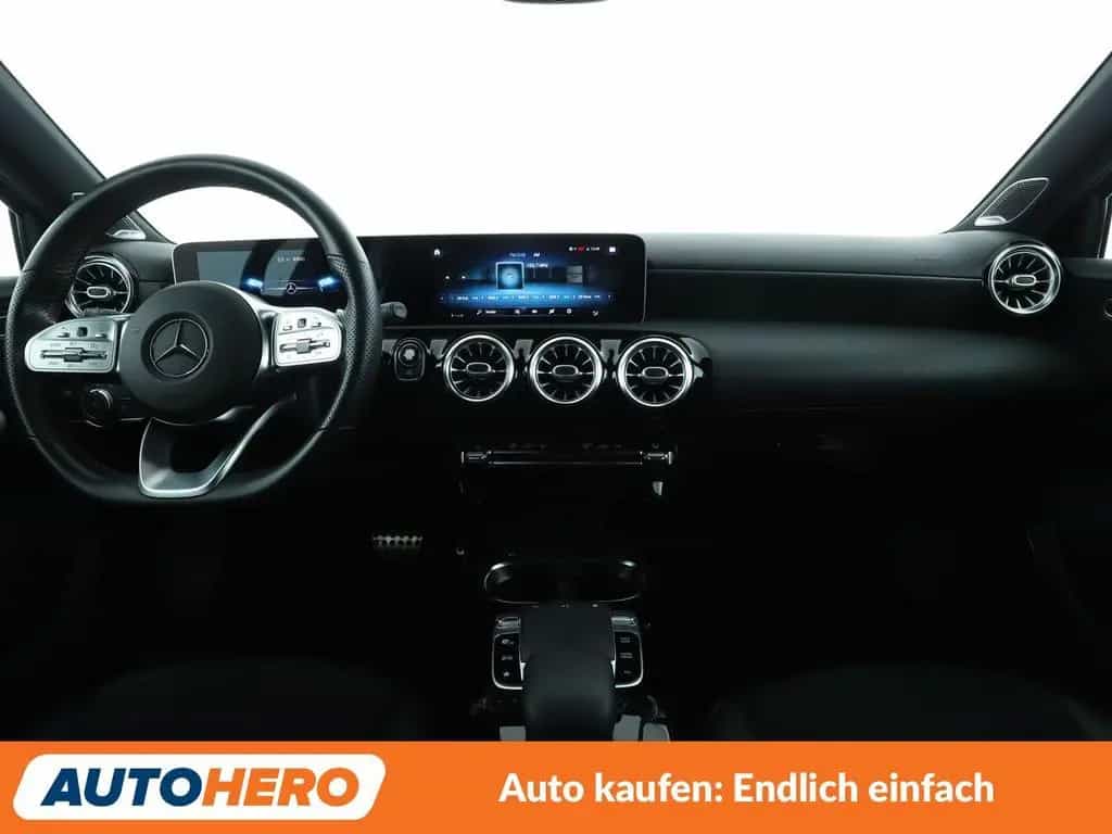 Mercedes-Benz A-Class 200 Aut.*LED*PDC*SHZ*KLIMA*GARANTIE* 05/2019-photo-11