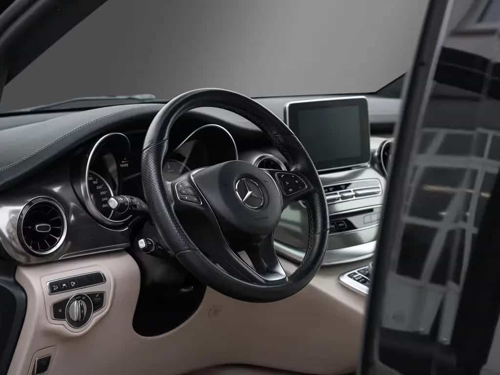 Mercedes-Benz V 300 d Exclusive Edition 4MATIC lang AMG-Line 10/2019-photo-12