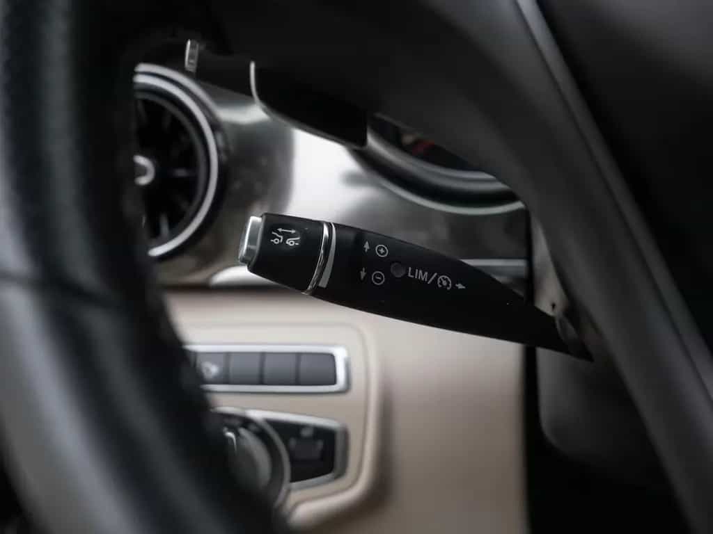 Mercedes-Benz V 300 d Exclusive Edition 4MATIC lang AMG-Line 10/2019-photo-16
