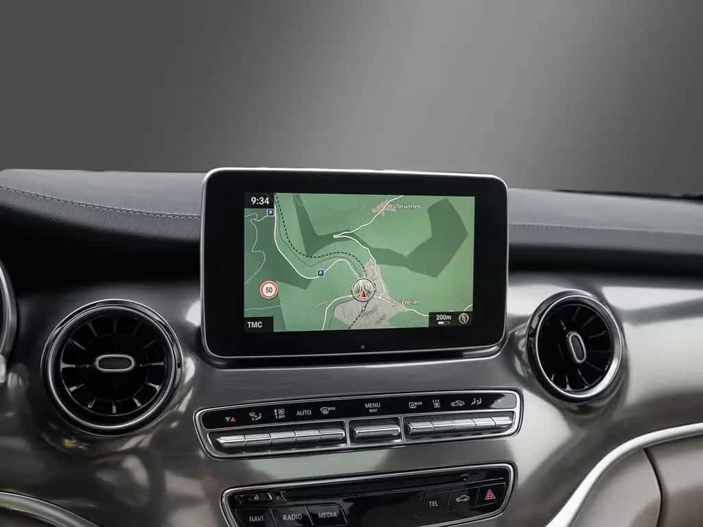 Mercedes-Benz V 300 d Exclusive Edition 4MATIC lang AMG-Line 10/2019-photo-23