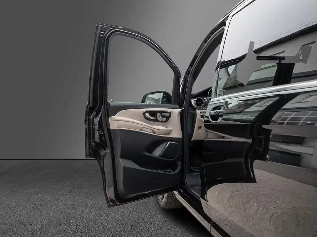 Mercedes-Benz V 300 d Exclusive Edition 4MATIC lang AMG-Line 10/2019-photo-25
