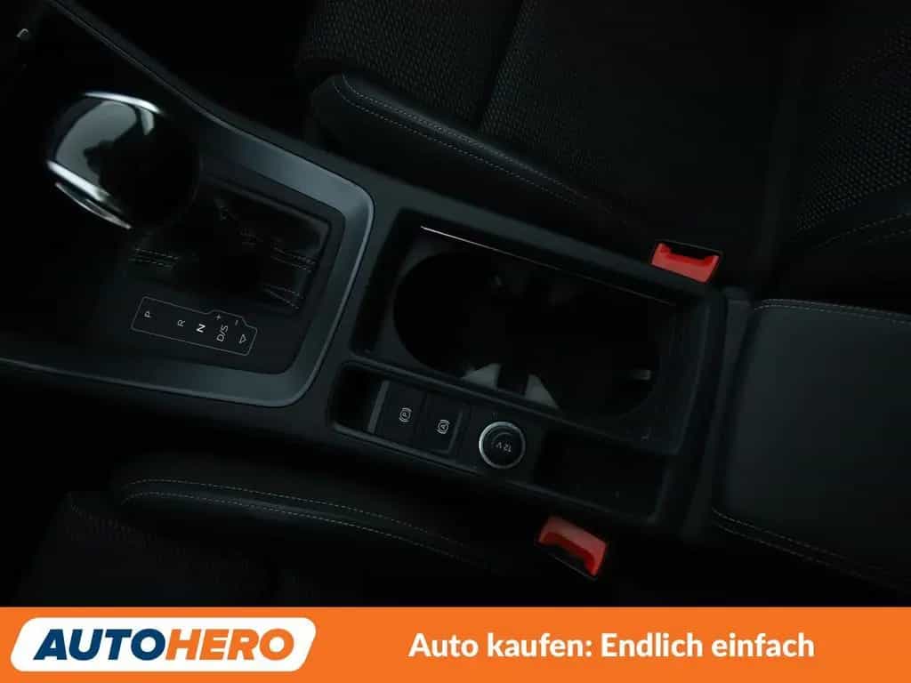 Audi Q3 40 TFSI quattro S Line Aut.*NAV*LED*TEMPO*VC* 05/2020-photo-22