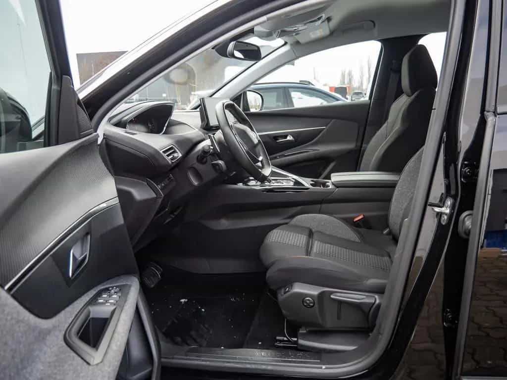 Peugeot 3008 1.2 Active Pack 09/2022-photo-10