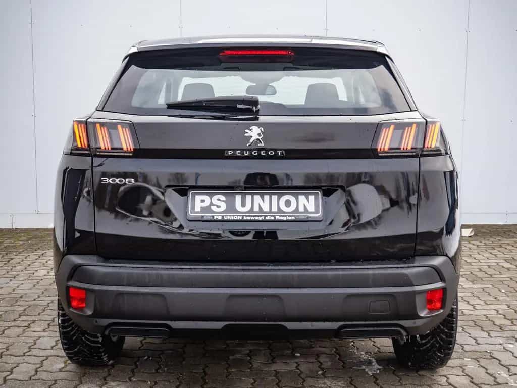 Peugeot 3008 1.2 Active Pack 09/2022-photo-4