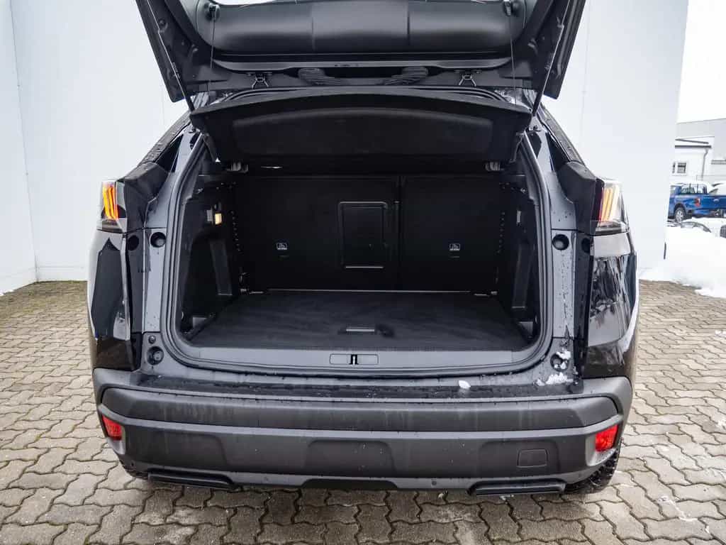 Peugeot 3008 1.2 Active Pack 09/2022-photo-5