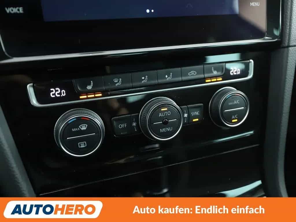 Volkswagen Golf VII 1.5 TSI ACT Highline BlueMotion*NAVI* 02/2018-photo-22