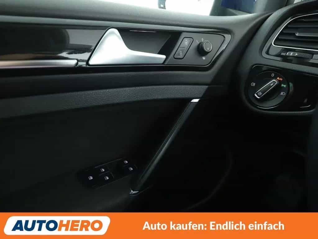 Volkswagen Golf VII 1.5 TSI ACT Highline BlueMotion*NAVI* 02/2018-photo-25