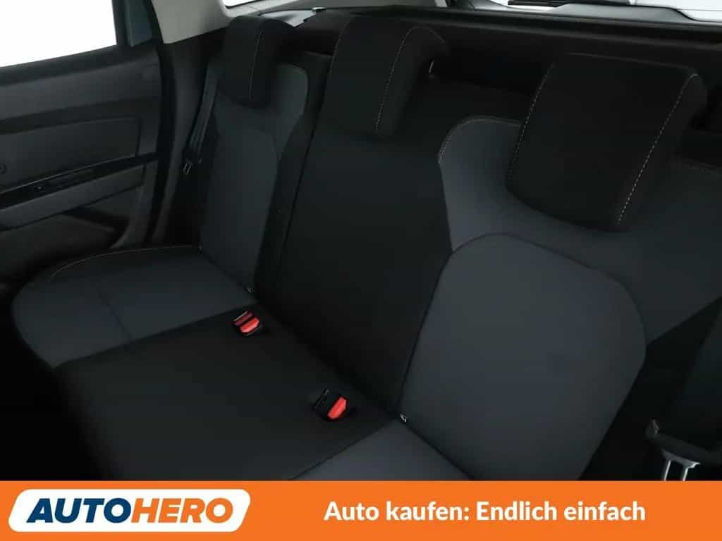 Dacia Duster 1.3 TCe Extreme Aut.*NAVI*CAM*TEMPO* 08/2023-photo-13